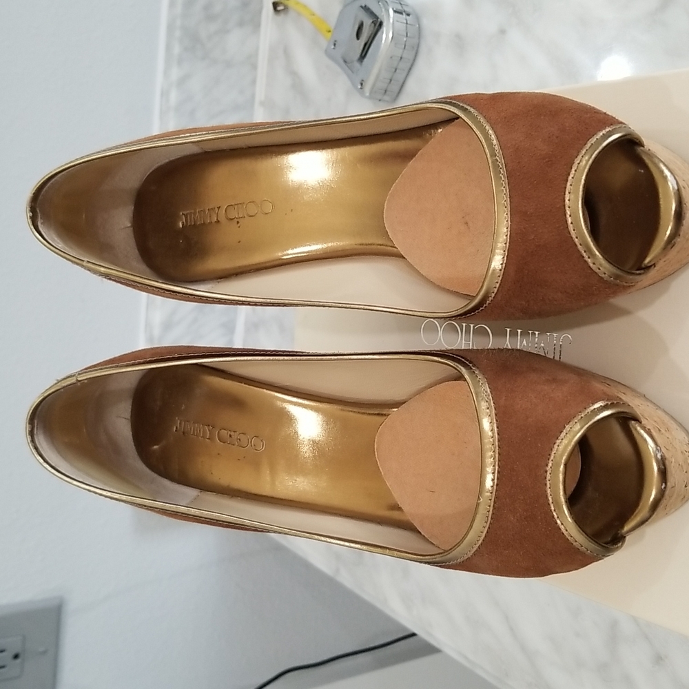 Jimmy Choo, Size 39, brown suede wedge